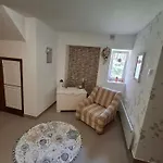 Teli Berek Vendeghaz Διαμέρισμα *