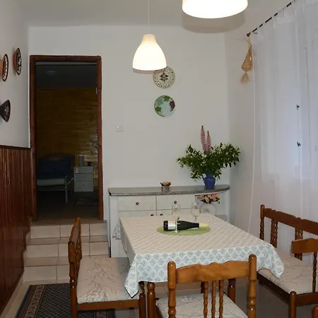 Teli Berek Vendeghaz