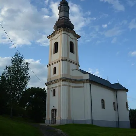 Teli Berek Vendeghaz Apartmán *