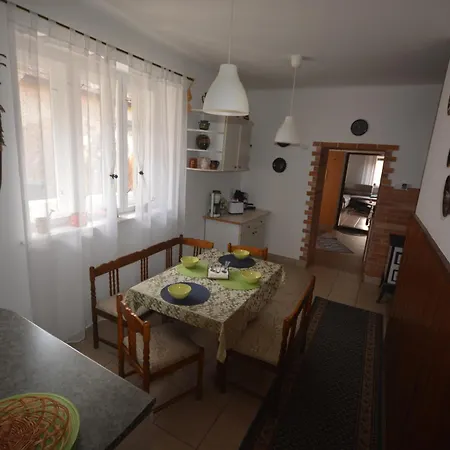 Teli Berek Vendeghaz
