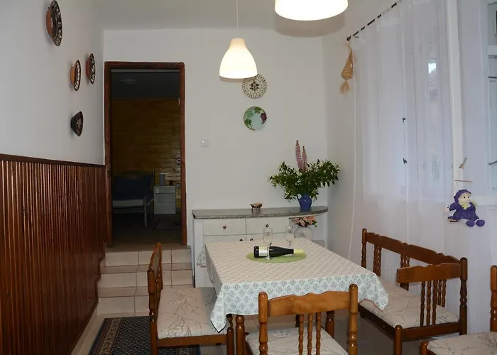 Teli Berek Vendeghaz